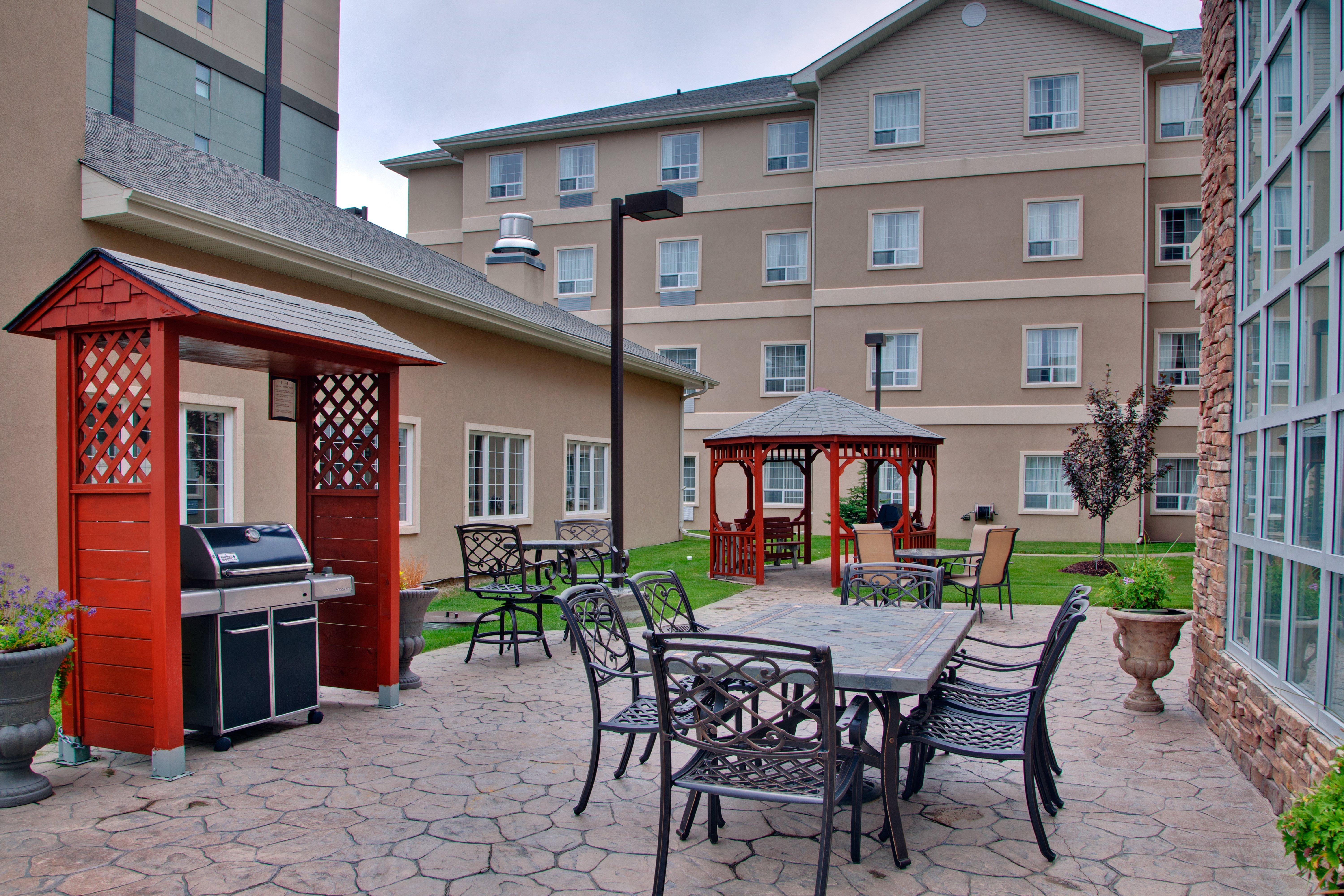 Staybridge Suites - Calgary Airport, An Ihg Hotel Exterior foto